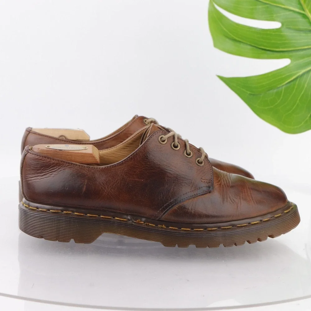VTG Dr Martens England Mens 1561 Oxford Size 9 Brown Leather Plain Toe Shoe 4Eye